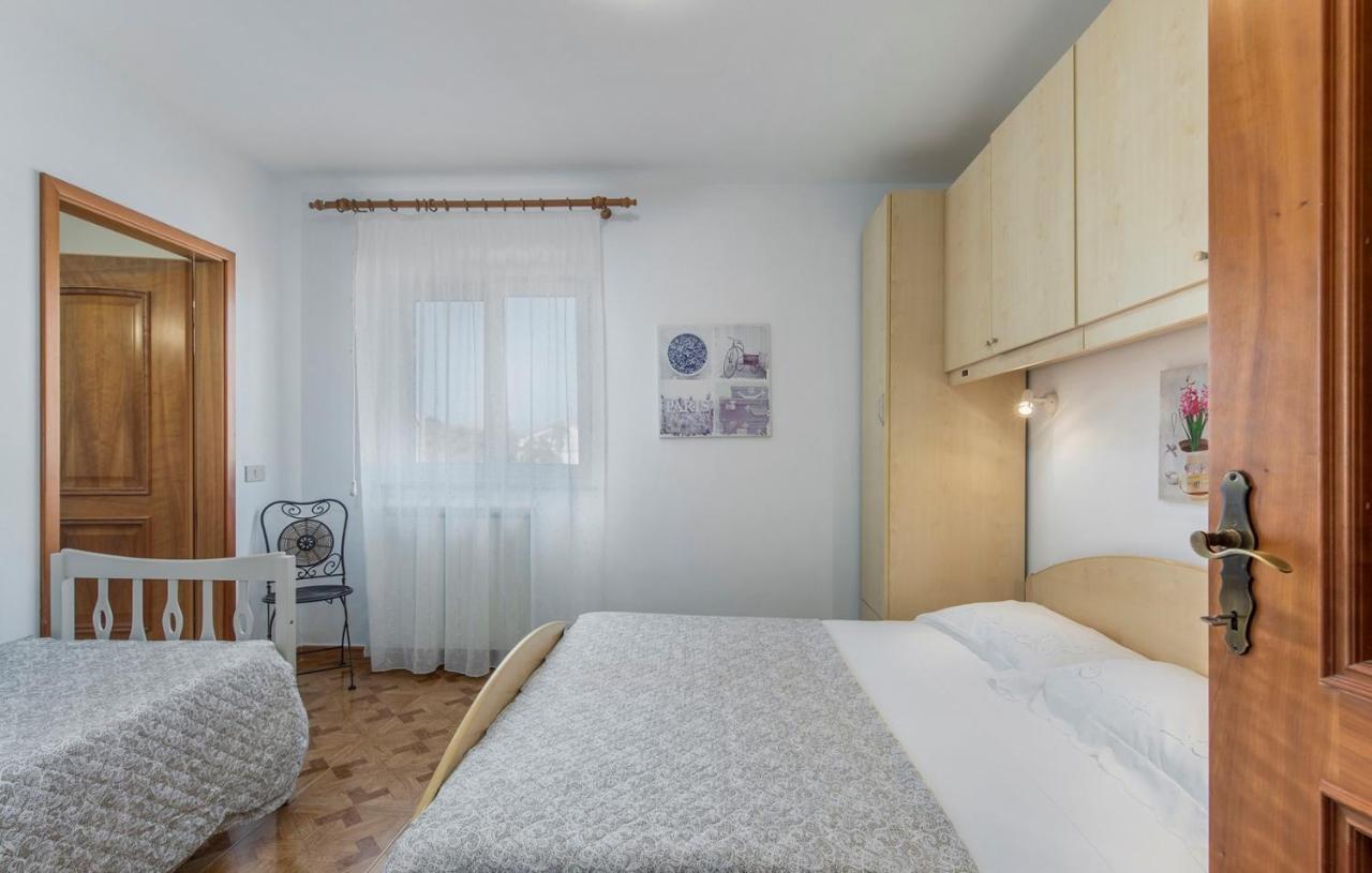 Apartment Complex Orzan Lovrecica Kültér fotó